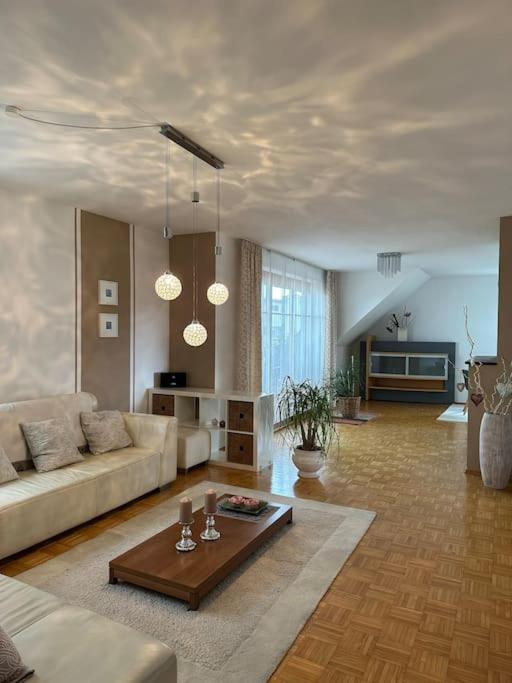 Wagna Freundliche Wohnung Naehe Weinstrasse Fuer 5 Personen מראה חיצוני תמונה